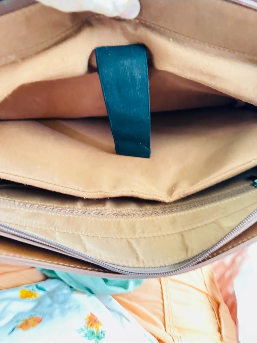 Leather Two-Tone Satchel Bag in Cream and Brown